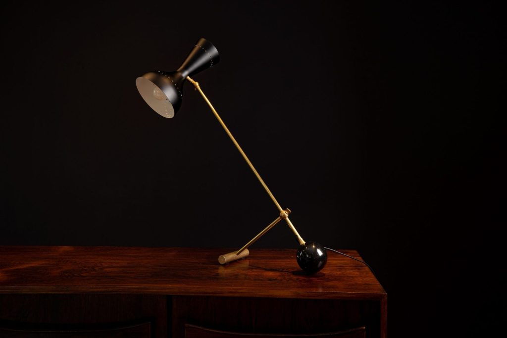 Lampe de bureau en laiton